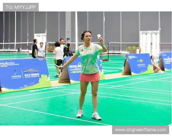 深圳羽毛球队的节奏与激情探讨聚焦羽毛球运动的未来发展与挑战 深圳羽毛球队的节奏与激情探讨聚焦羽毛球运动的未来发展与挑战