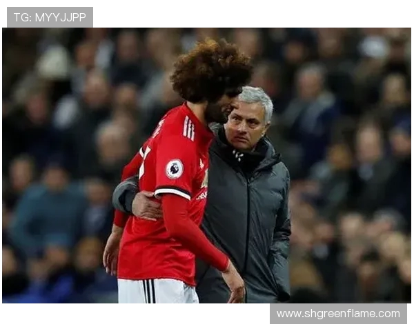 2018年曼联与斯旺西的激烈对决回顾与精彩瞬间分析