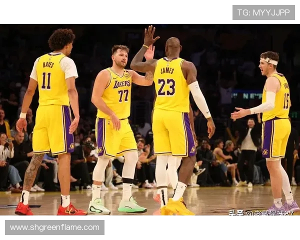 今天湖人对阵魔术精彩直播分析及赛前预测全方位解读 今天湖人对阵魔术精彩直播分析及赛前预测全方位解读