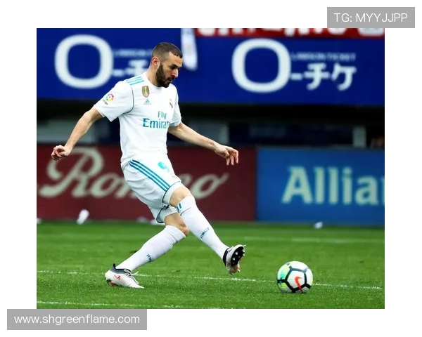 埃瓦尔主场迎战皇马精彩对决全程直播尽在PPTV