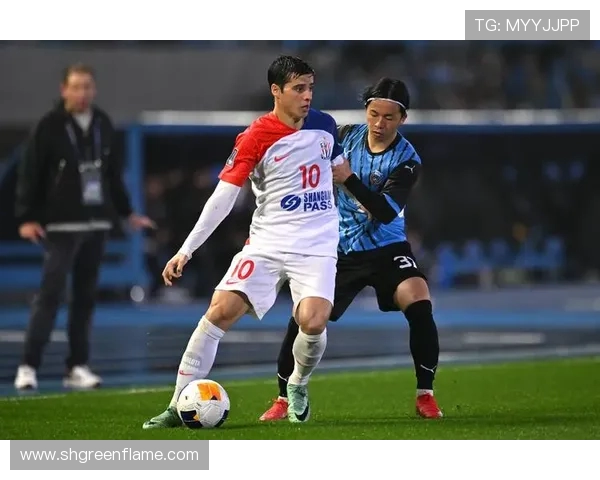 川崎前锋迎战香港东方争夺亚冠小组赛关键胜利 川崎前锋迎战香港东方争夺亚冠小组赛关键胜利