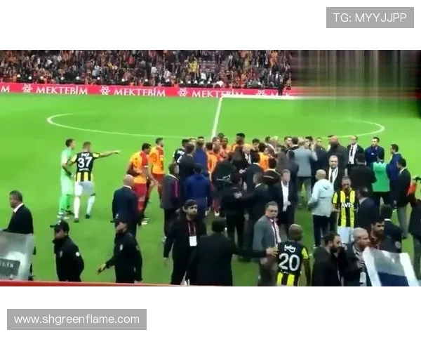 河床与两国竞技的较量：足球激情与文化碰撞的完美交融