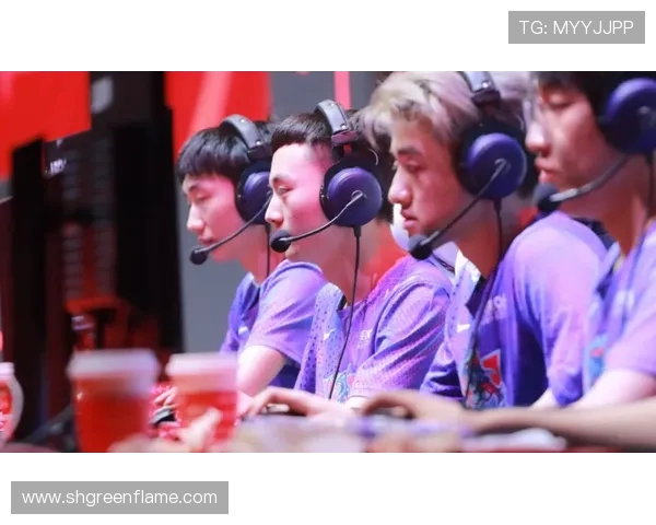 LNG战队的荣耀之路:从低谷到巅峰的英雄联盟逆袭故事 LNG战队的荣耀之路:从低谷到巅峰的英雄联盟逆袭故事